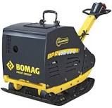 Eine BOMAG Rüttelplatte